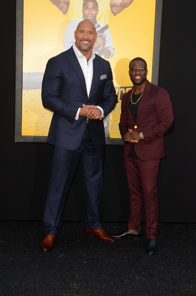 15 Tall Actors Of Hollywood That Tower Over Everyone Page 2 Crazy Llama